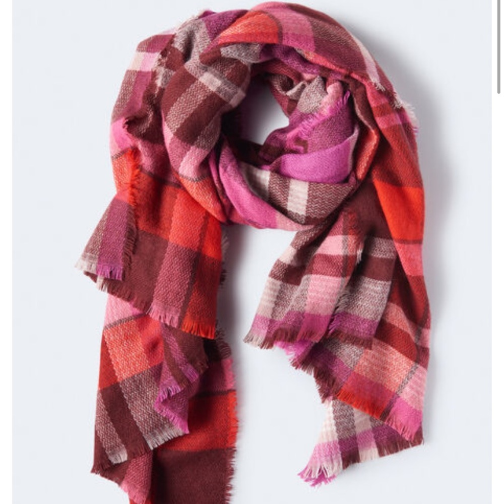 NWT Aeropostale Purple Plaid Woven Blanket Scarf